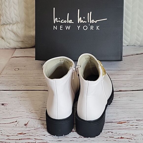 Nicole Miller Chain Link Lug Sole Combat Boot Off White Size 7.5 NWT - Picture 4 of 6